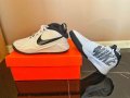 ОРИГИНАЛНИ Nike Team Hustle D9 white/black, снимка 1 - Маратонки - 43961743