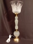 Старинна красива лампа с гравиран стъклен абажур, снимка 1