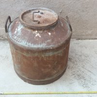 масивен голям метален гюм за мляко и др. 40 литра, снимка 2 - Антикварни и старинни предмети - 38211622