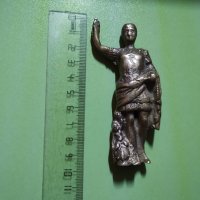 Бронз (месинг) фигура на римлянин плътна пластика 9,5см.-4,5см. 163гр., снимка 5 - Статуетки - 43440485