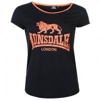 Лятна тениска в черно" Lonsdale " с къс ръкав с щамповани мотиви , снимка 1 - Тениски - 28611792