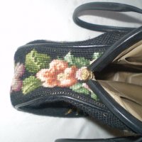 Ретро ръчно бродирана дамска чанта Германия, снимка 13 - Чанти - 38470637