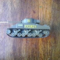 Модел на американски танк 2 от Втората световна война, снимка 2 - Колекции - 38512919