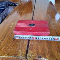 Стара кутия с набор метални букви и цифри, снимка 2 - Други ценни предмети - 38639255