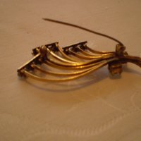 Арт Деко брошка жълт метал Чешки кристал, снимка 5 - Антикварни и старинни предмети - 39611311