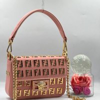 💥Fendi Versace уникални дамски чанти / различни цветове💥, снимка 5 - Чанти - 43613084
