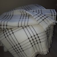 Одеалo с пискюли - 1 бр., снимка 2 - Олекотени завивки и одеяла - 26995506