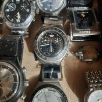 Часовници, снимка 14 - Антикварни и старинни предмети - 28611747