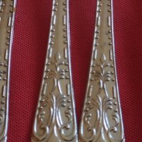 Три стари цинкови вилици красива орнаментика с печат ITALY за КОЛЕКЦИОНЕРИ 42143, снимка 2 - Други ценни предмети - 43848533