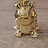 Порцеланова Златна жаба– касичка, обемна, Нова!, снимка 3 - Декорация за дома - 43256960