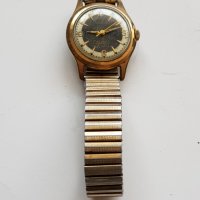 Швейцарски позлатен ръчен часовник Rebus, снимка 1 - Антикварни и старинни предмети - 33135745