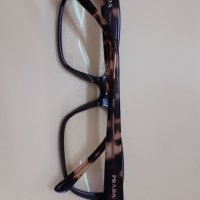 Prada , снимка 2 - Слънчеви и диоптрични очила - 39671389