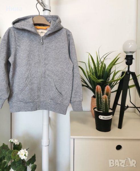 Суичър в сиво с качулка и цип , снимка 1