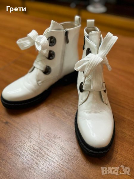 Дамски боти с пух, снимка 1