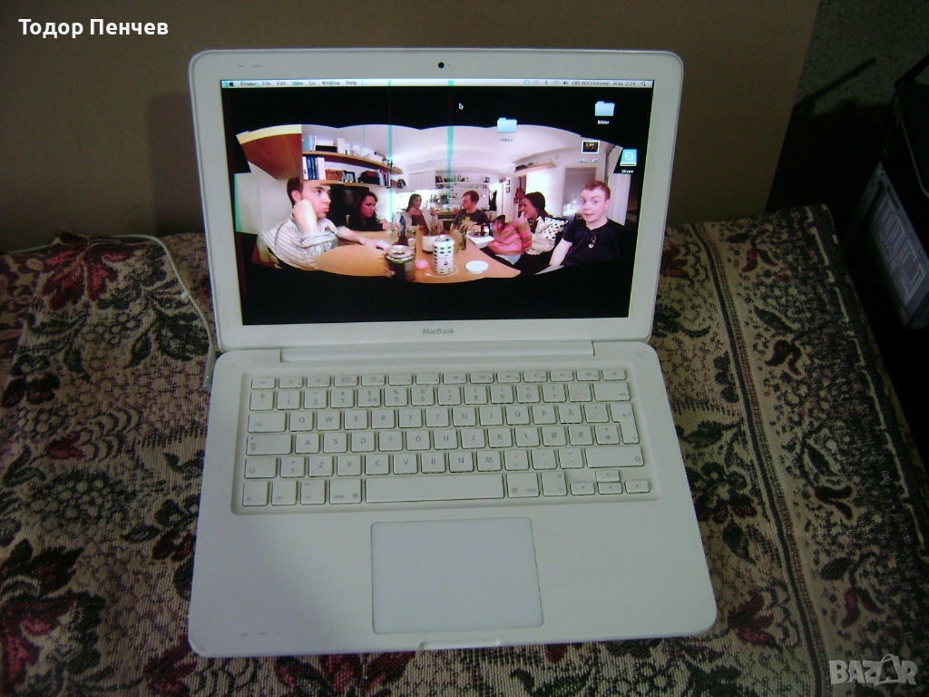 MacBook 13.3, Core 2 Duo, 2 GB RAM, 250 GB HDD за части или ремонт, снимка 1