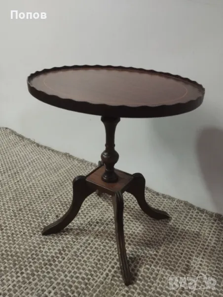 Антична махагонова масичка, снимка 1