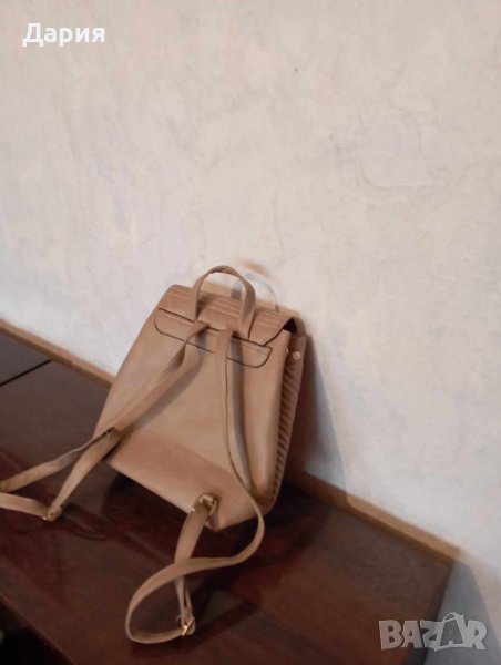 Дамска раница, снимка 1