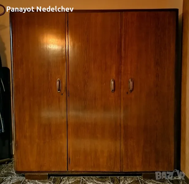 ПОДАРЯВАМ гардероб. , снимка 1