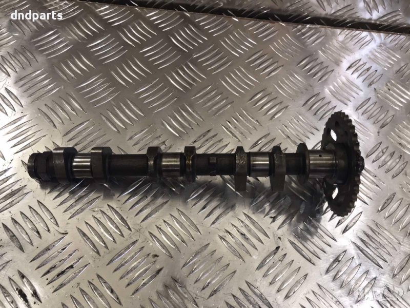 Разпределителен вал Toyota Yaris,1.0i,2003г., снимка 1