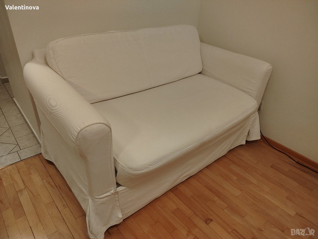 Разтегателен двуместен диван, снимка 1