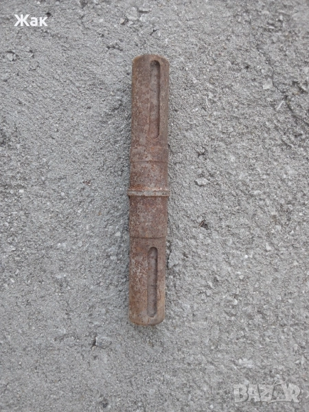 ос, снимка 1