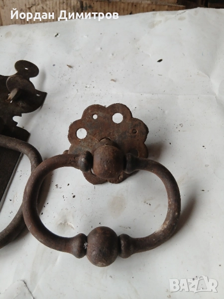 СТАРИ КОВАНИ ЕЛЕМЕНТИ ЗА ВРАТИ, снимка 1