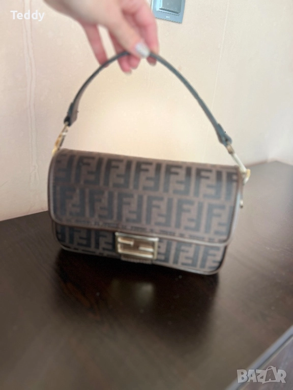 Продавам чанта,Fendi без забележки, снимка 1