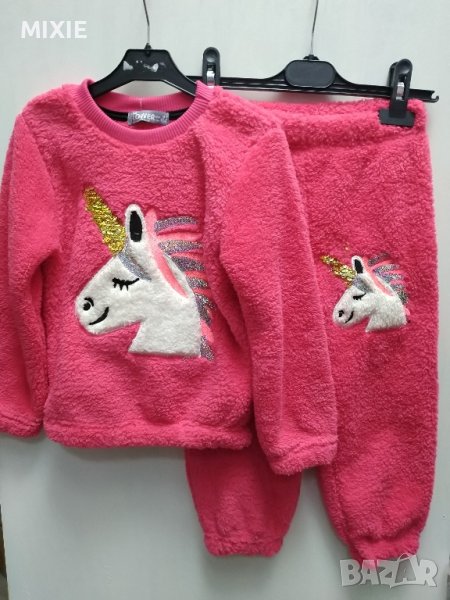 Нов пухкав детски комплект 🦄, снимка 1