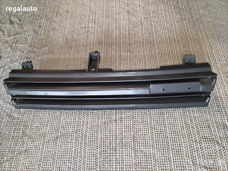 G22550710,G22550710A,GJ22550710A,решетка декоративна MAZDA 626 GD/GV 1988-1992, снимка 1