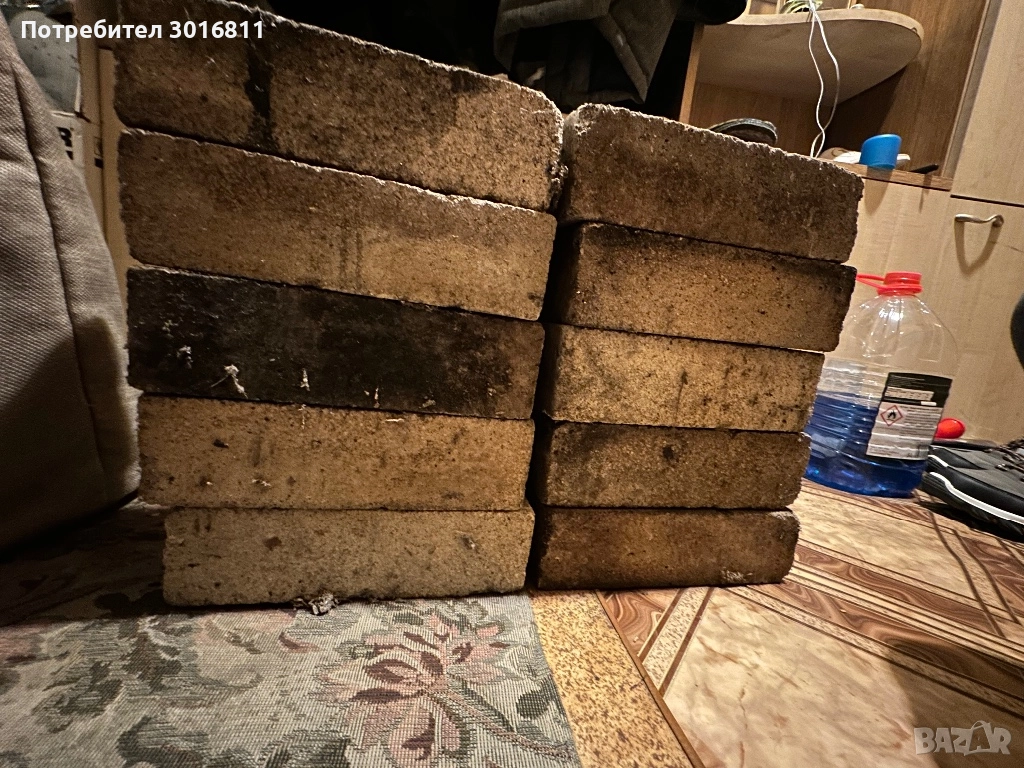 Продавам 10 огнеупорни тухли, снимка 1