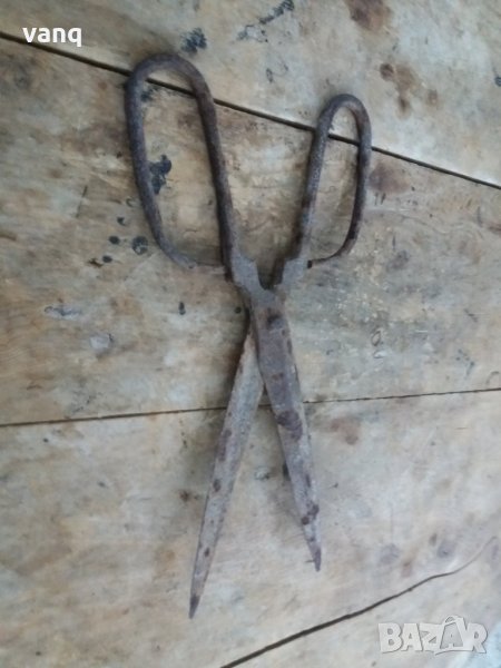 Стара ковава ножица, снимка 1