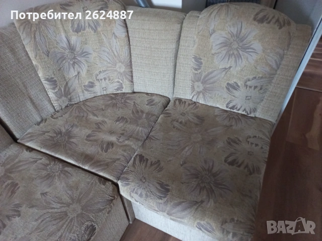 Диван, снимка 6 - Дивани и мека мебел - 53506060