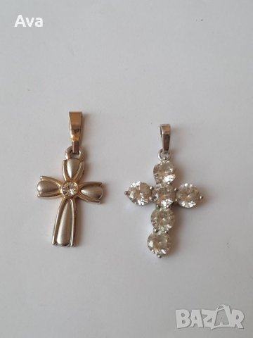колие и обеци с цвете/комплект oriflame/медальон/висулка/кръст/кръстче с цирконий/цвят сребърен , снимка 8 - Колиета, медальони, синджири - 33094903