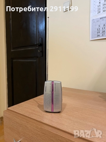 Мини радио Grundig с подарък, снимка 2 - Други - 52898410