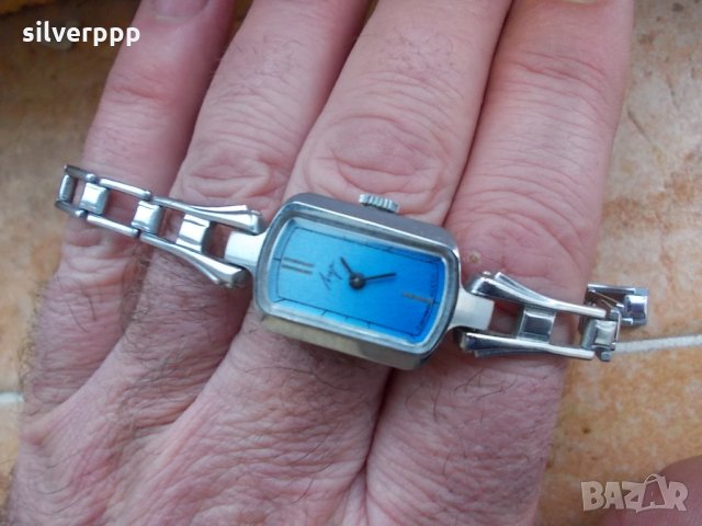  Дамски часовник Лъч , снимка 4 - Други ценни предмети - 27351750