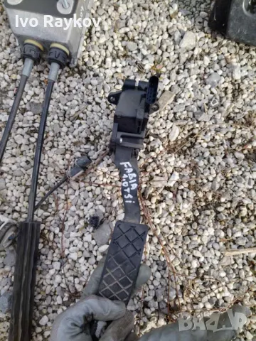 Педал за Skoda Fabia 1.0TSI , 6C1723503D, снимка 2 - Части - 48908684