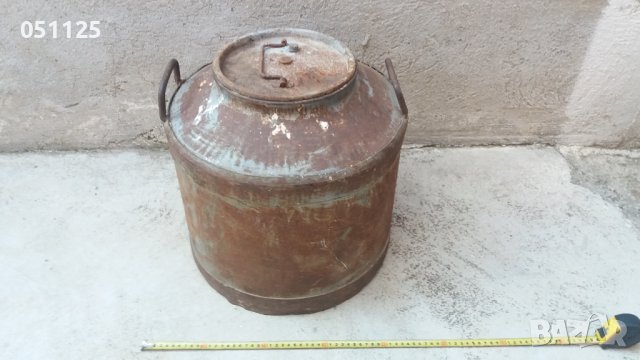 масивен голям метален гюм за мляко и др. 40 литра, снимка 2 - Антикварни и старинни предмети - 38211622