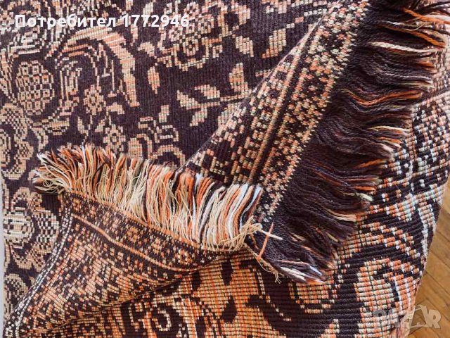Домашно тъкан двулицев жакардов килим 1,35 /2,50 м, като нов, снимка 7 - Килими - 22796317