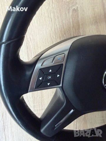 Волан от w204 facelift, снимка 6 - Части - 52830608