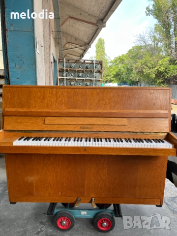 Немско акустично пиано RONISCH 