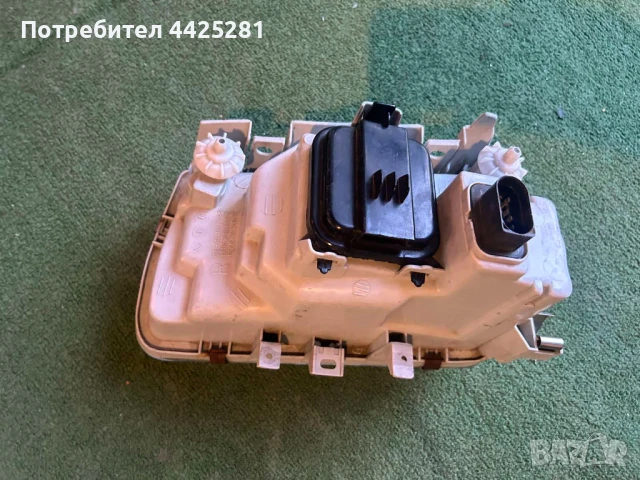 фар десен  VW Polo 1994-1999 г. нов #542S, снимка 5 - Части - 50658989
