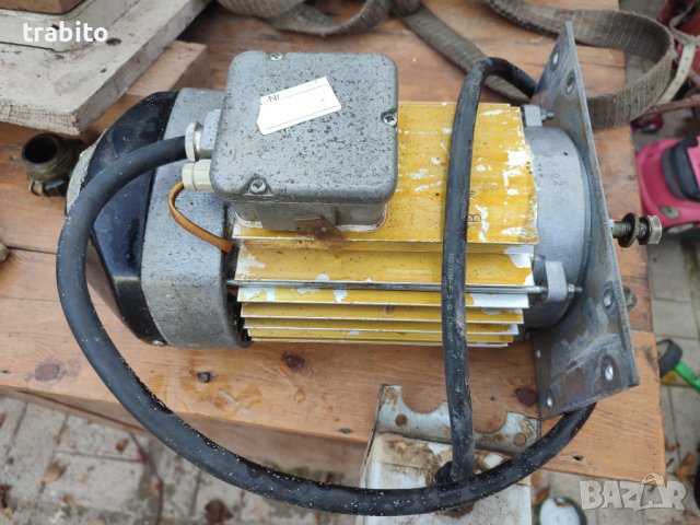 Електромотор трифазен със спирачка, снимка 2 - Циркуляри - 42976936