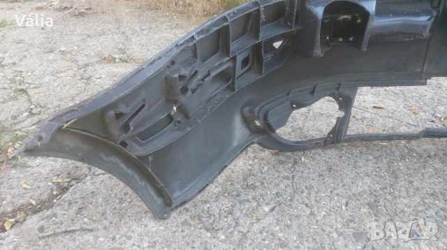 предна броня VW Passat B5, снимка 4 - Части - 50998157