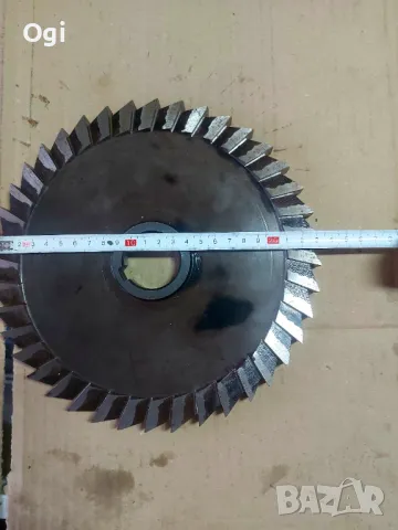 Фреза тристранна 300мм H Форма , снимка 4 - Стругове - 49529171