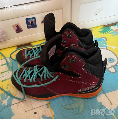 Нови дамски туристически обувки Dachstein н-р 38,5!, снимка 2 - Други - 52652239