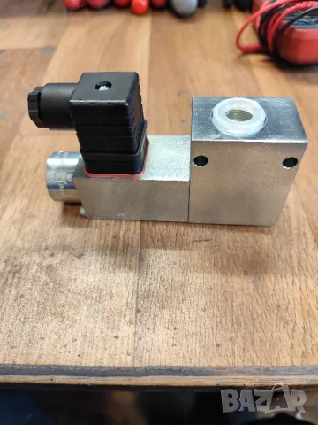 Хидравличен кран електрически , снимка 5 - Други машини и части - 49759861