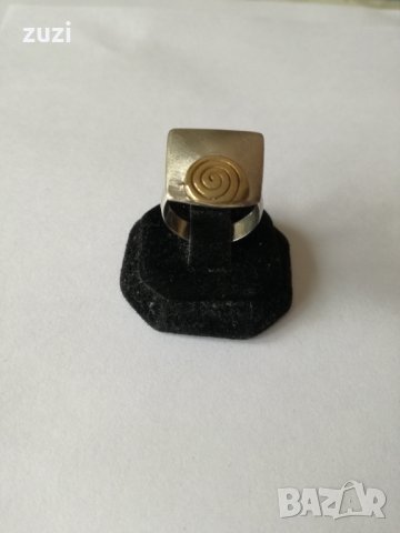 Ръчен Авторски Сребърен пръстен с позлата . Сребро проба 950., снимка 2 - Пръстени - 38610930