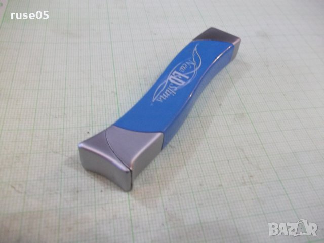 Запалка "L*D" газова пиезокристална с мек пламък работеща, снимка 3 - Други ценни предмети - 28257583