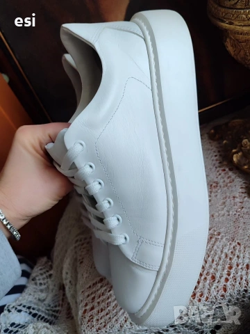 Дамски обувки , снимка 5 - Дамски ежедневни обувки - 53156438