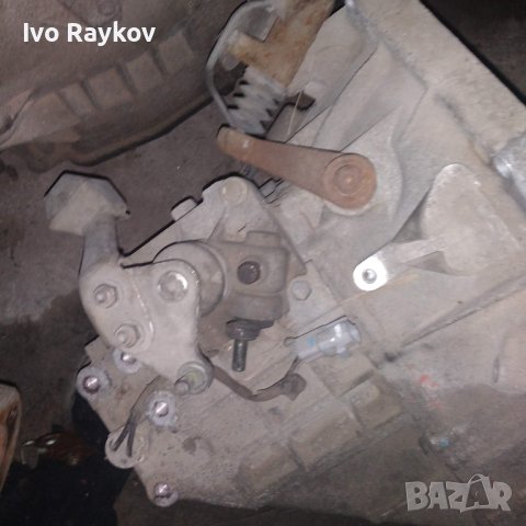 Ръчни скорости  Toyota Yaris 1.0 VVT-i 69 конски сили 